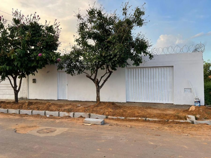 Casa - Venda - Industrial - Pirapora - MG