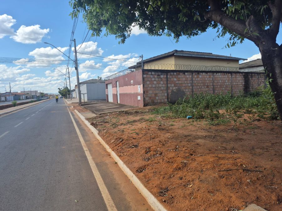 Terreno - Venda - Nova Pirapora - Pirapora - MG
