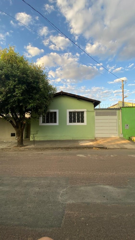 Casa - Temporada - Santo Antonio - Pirapora - MG