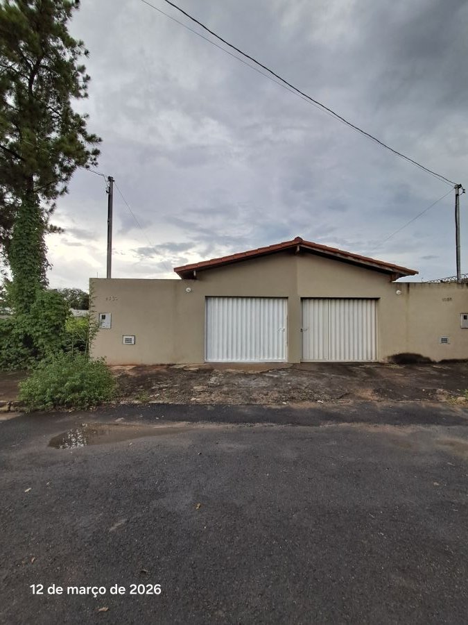 Casa - Aluguel - Cinquentenário - Pirapora - MG