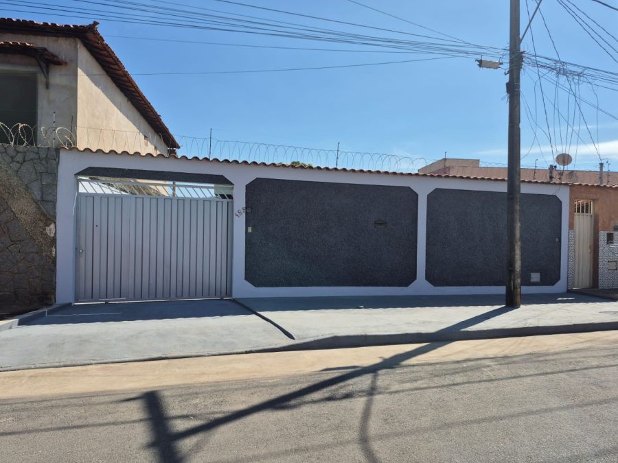 Casa - Venda - Nova Pirapora - Pirapora - MG