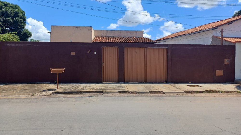 Casa - Aluguel - Santos Dumont - Pirapora - MG