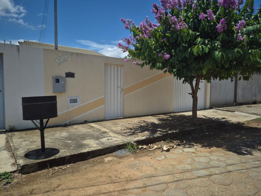 Casa - Aluguel - Bom Jesus - Pirapora - MG