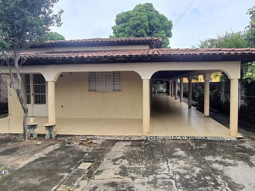 Saint Clair Valadares